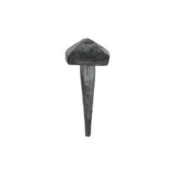 Kovaný klinec, hlavička 13x13x8mm, bez povrchovej úpravy